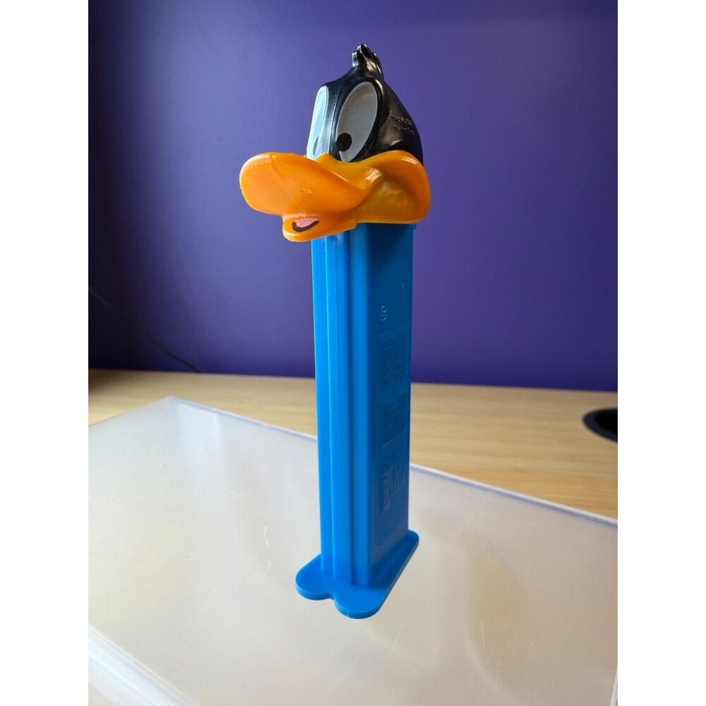 Daffy Duck PEZ Dispenser 1993 Warner‎ Bros Hungary Blue Stem